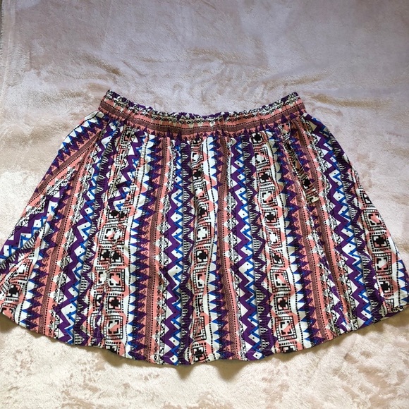 Forever 21 Brand Skirt - Picture 1 of 3